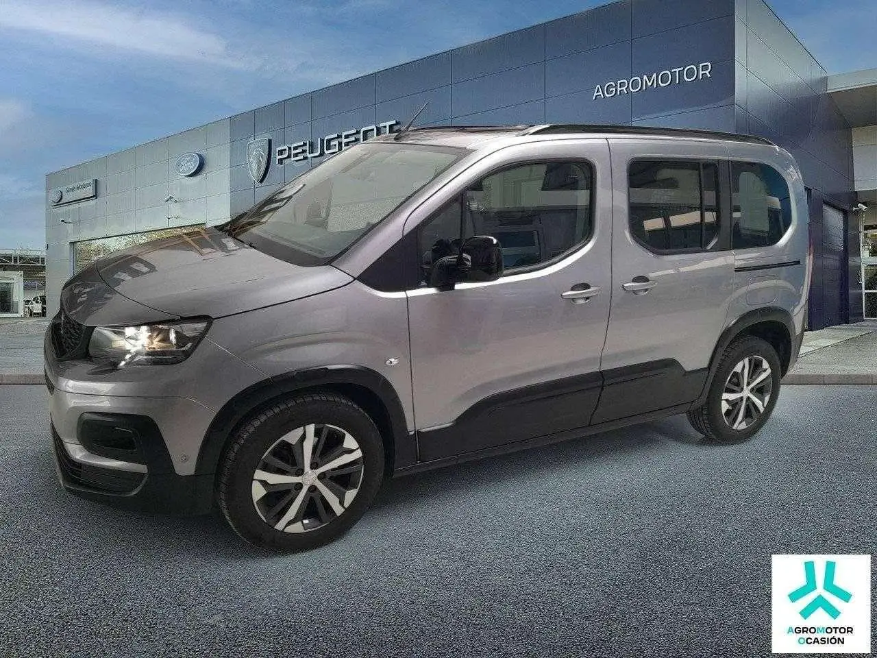 Photo 1 : Peugeot Rifter 2023 Diesel