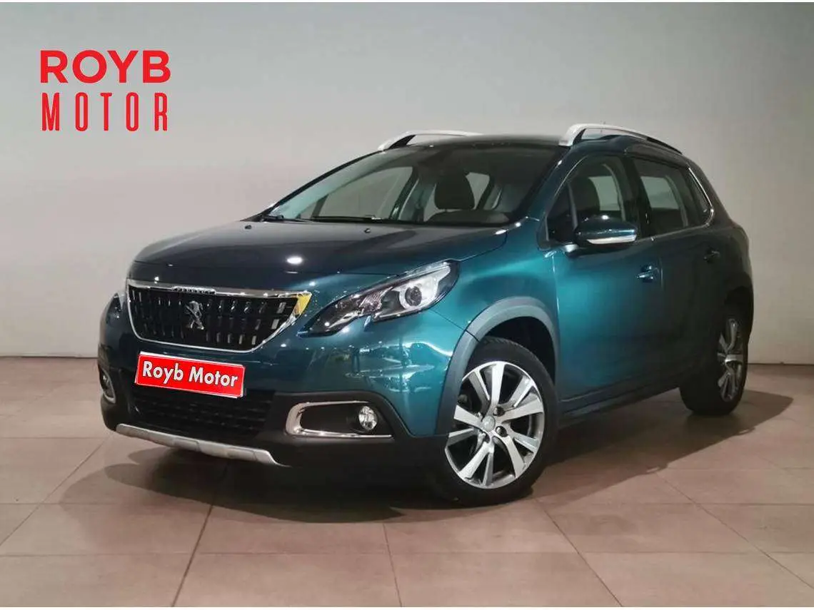 Photo 1 : Peugeot 2008 2018 Petrol