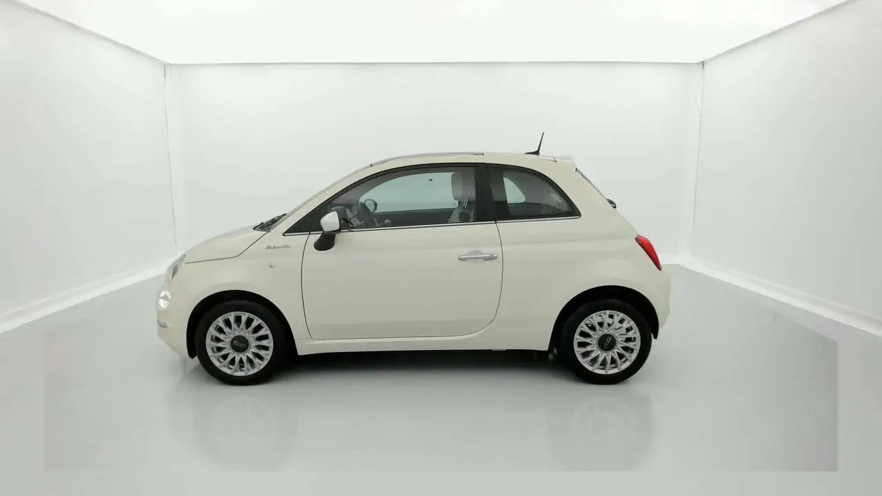 Photo 1 : Fiat 500 2023 Essence