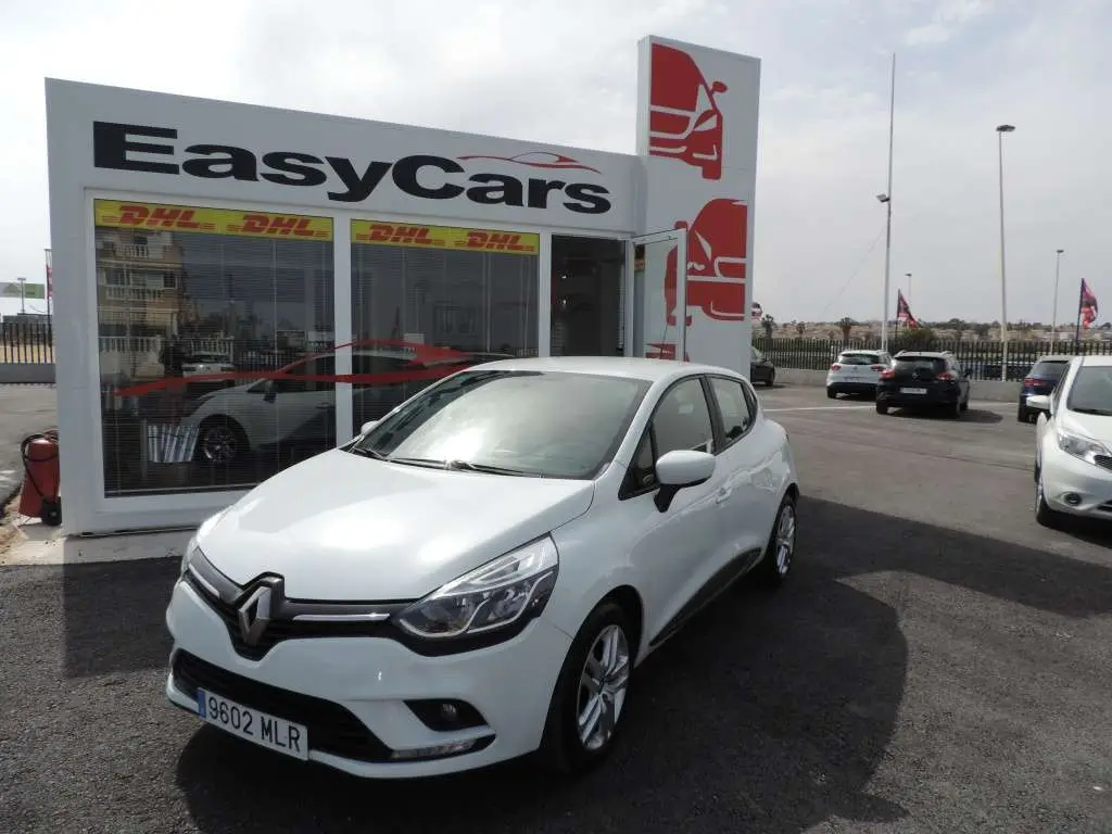 Photo 1 : Renault Clio 2017 Diesel