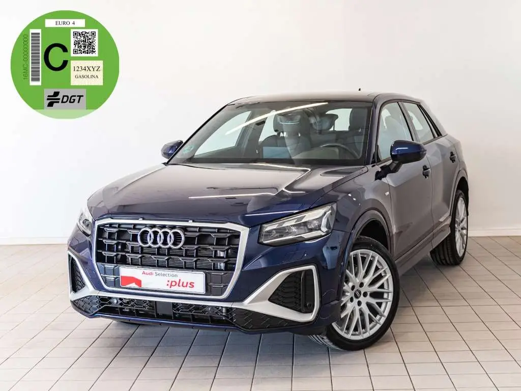 Photo 1 : Audi Q2 2023 Petrol