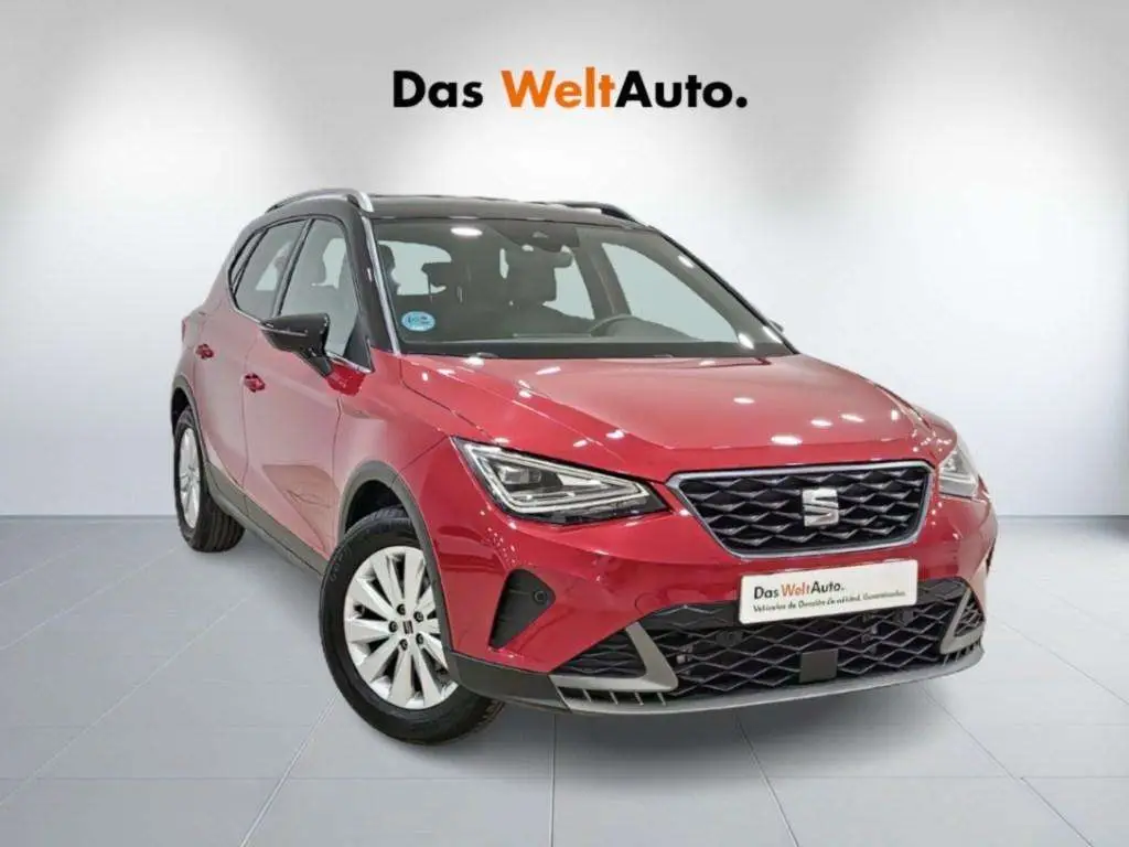 Photo 1 : Seat Arona 2022 Petrol