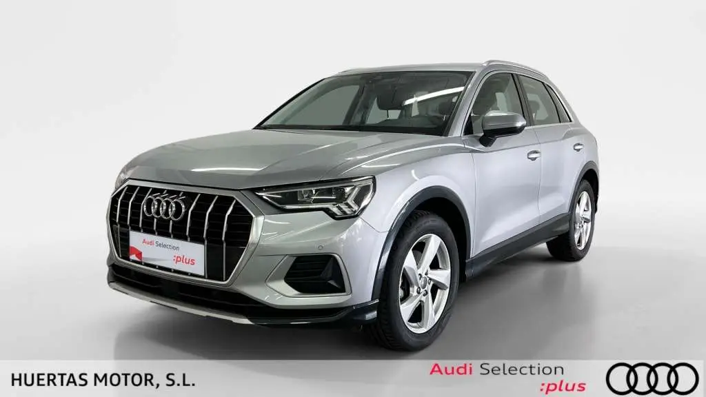 Photo 1 : Audi Q3 2020 Petrol