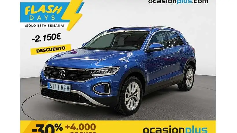 Photo 1 : Volkswagen T-roc 2023 Essence