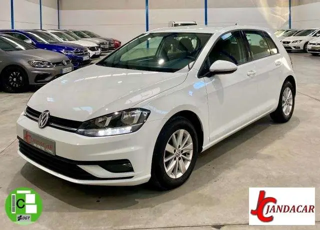 Photo 1 : Volkswagen Golf 2019 Diesel