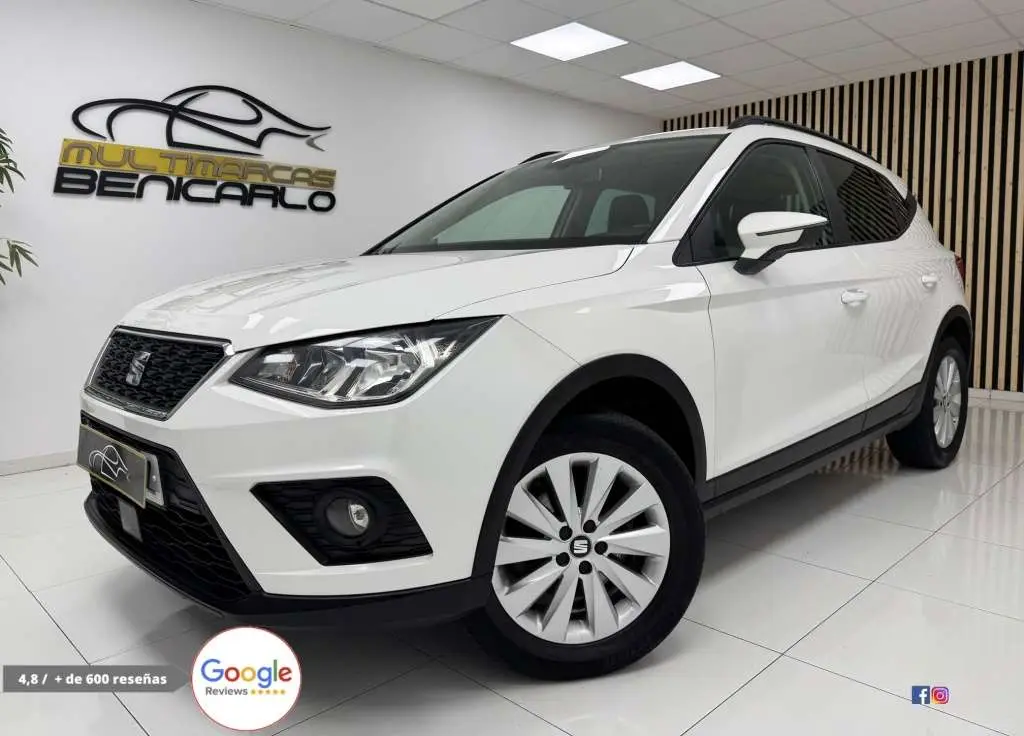 Photo 1 : Seat Arona 2019 Essence