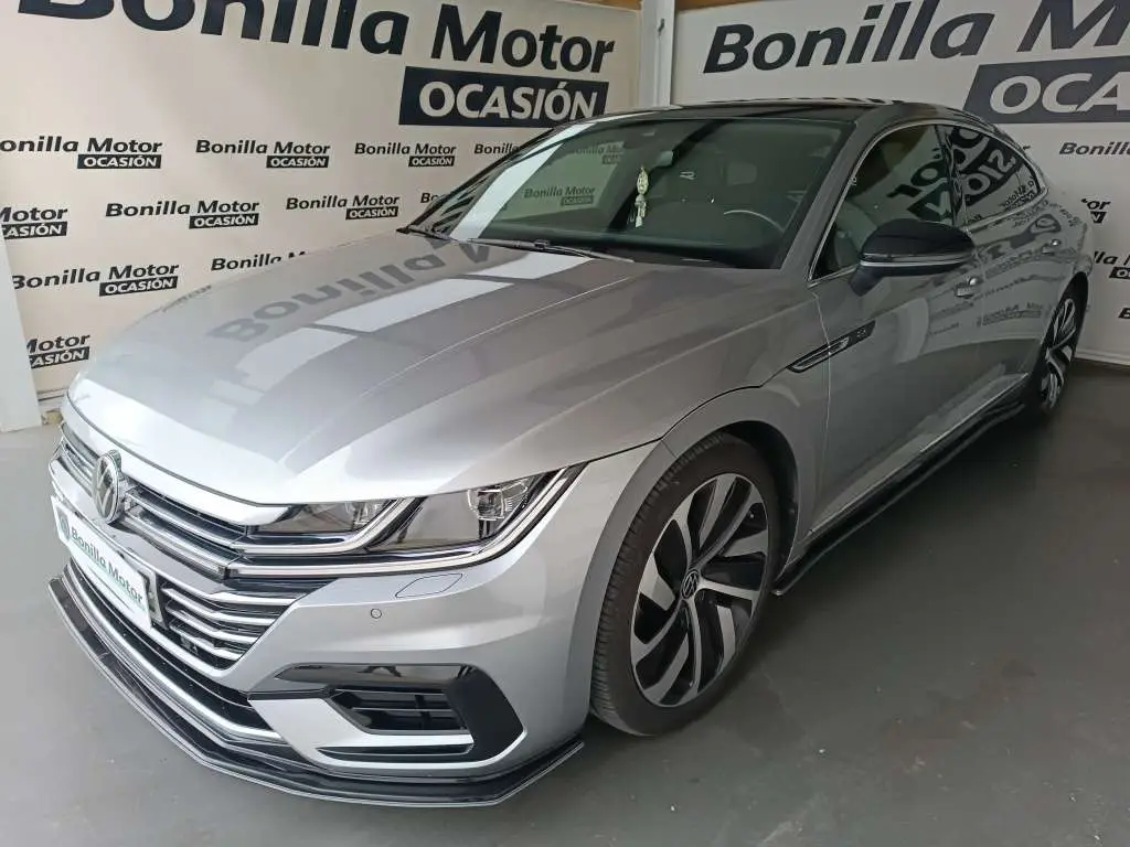 Photo 1 : Volkswagen Arteon 2020 Essence