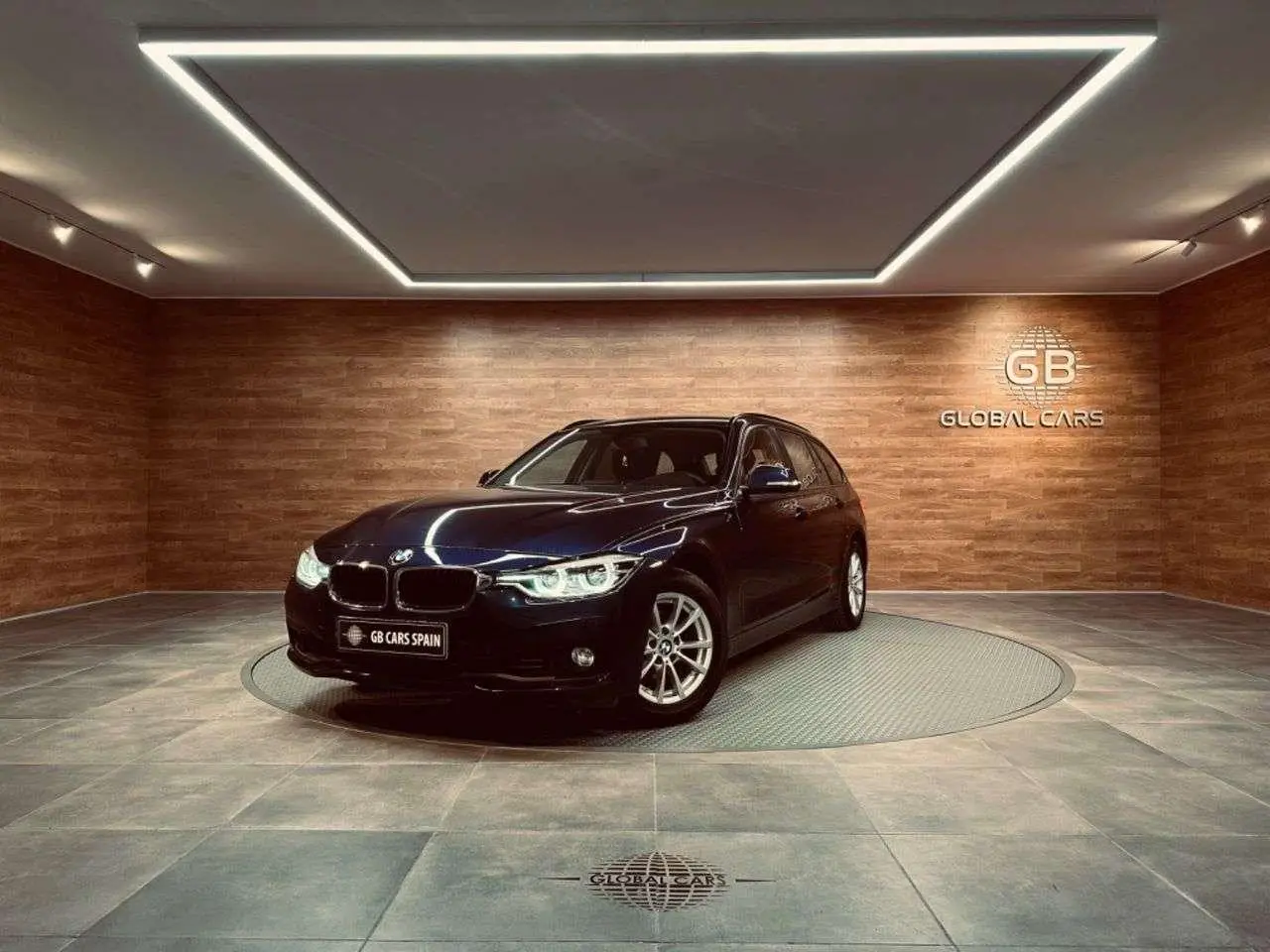 Photo 1 : Bmw Serie 3 2016 Diesel