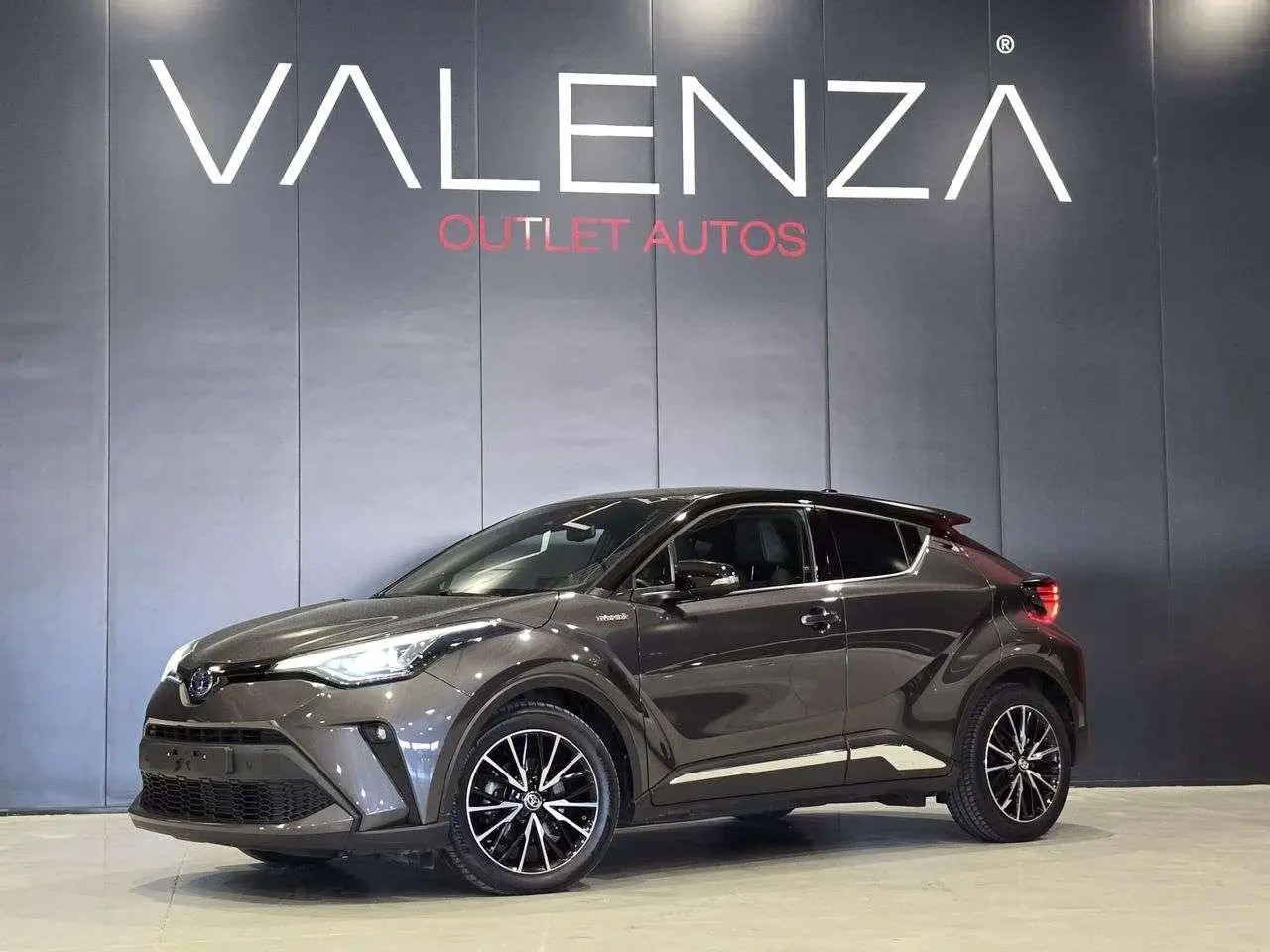 Photo 1 : Toyota C-hr 2020 Hybride