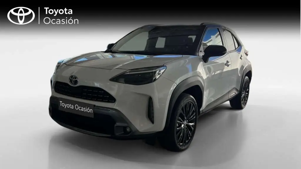 Photo 1 : Toyota Yaris 2021 Essence