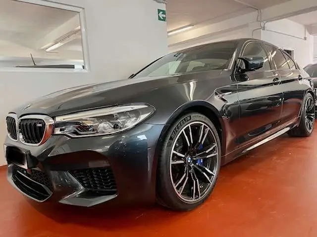 Photo 1 : Bmw M5 2019 Petrol