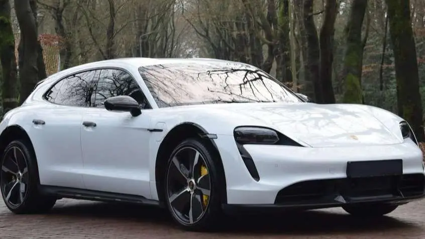 Photo 1 : Porsche Taycan 2021 Électrique