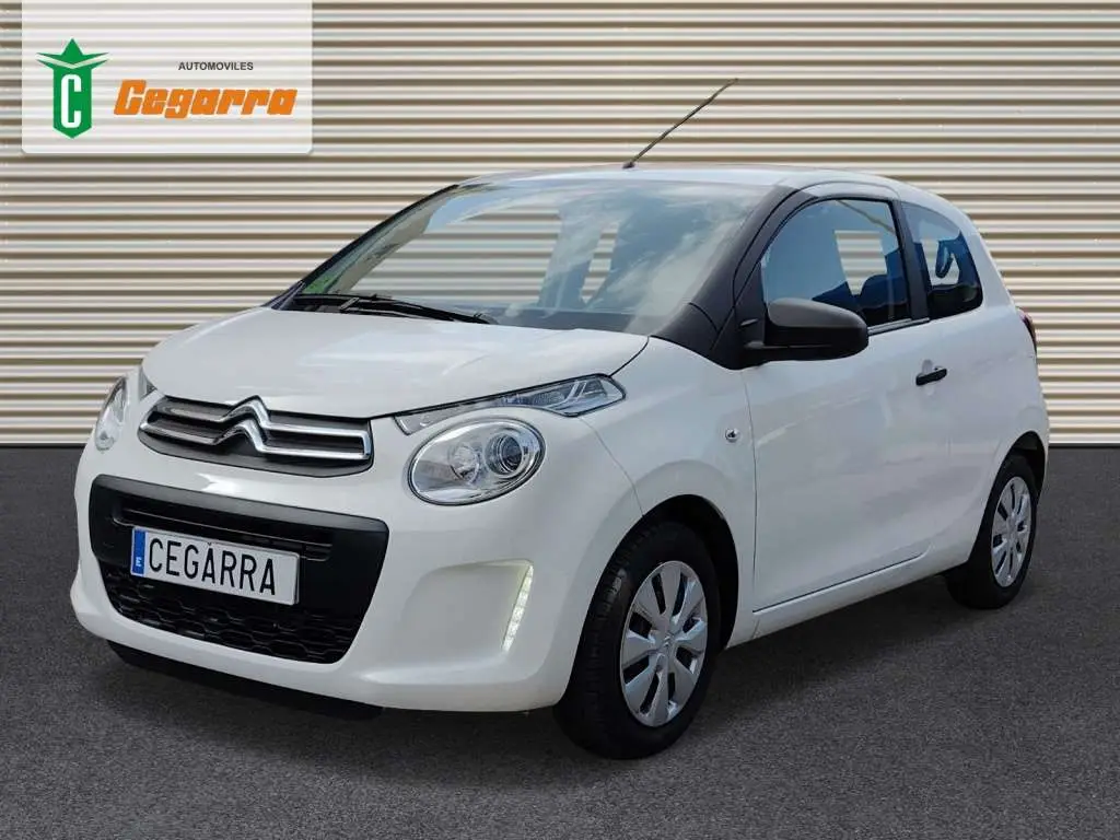 Photo 1 : Citroen C1 2015 Petrol