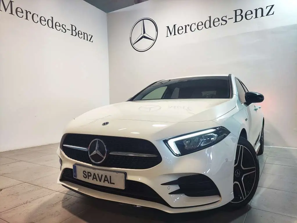 Photo 1 : Mercedes-benz Classe A 2020 Hybride