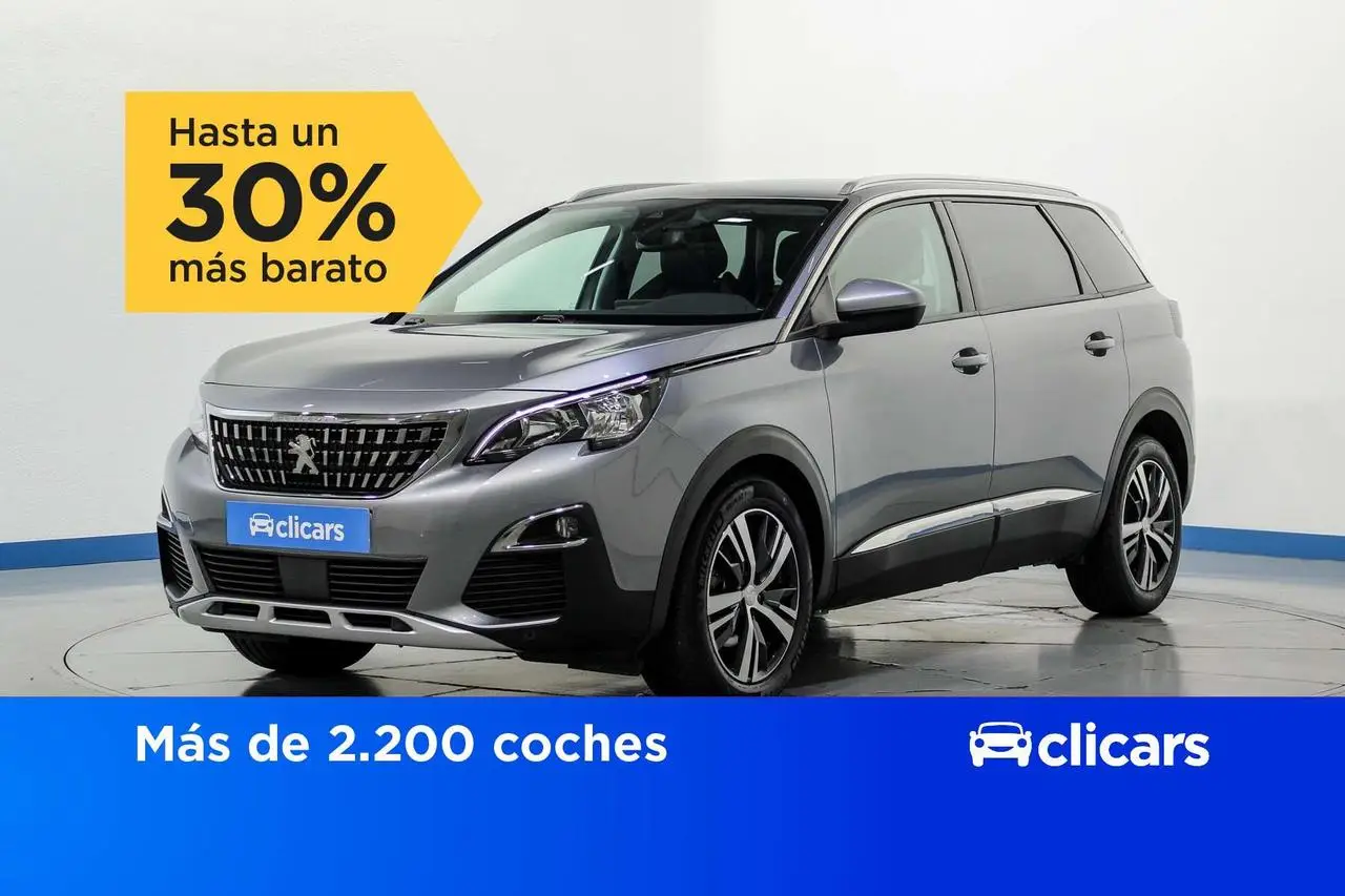 Photo 1 : Peugeot 5008 2020 Petrol