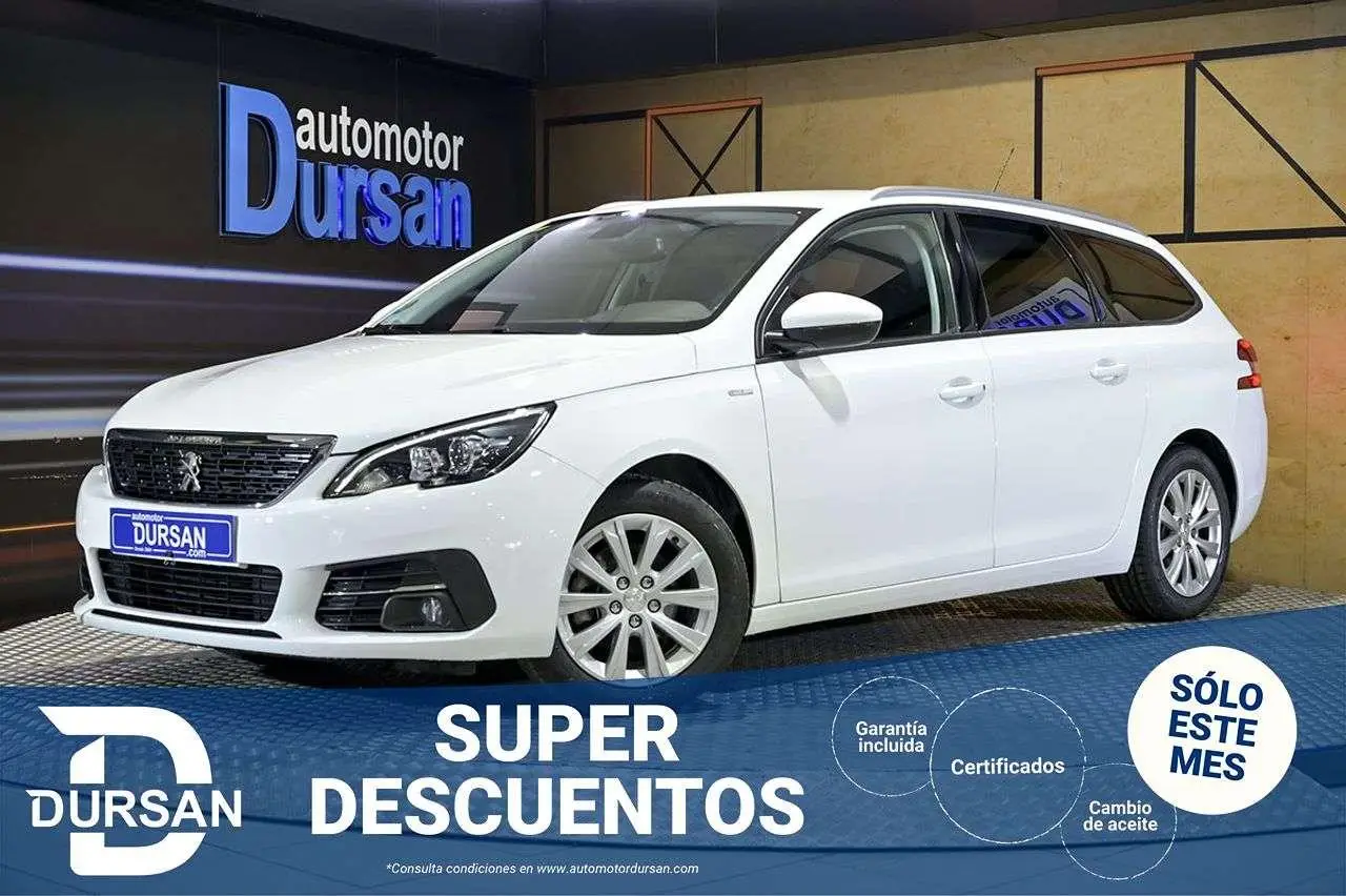 Photo 1 : Peugeot 308 2020 Diesel