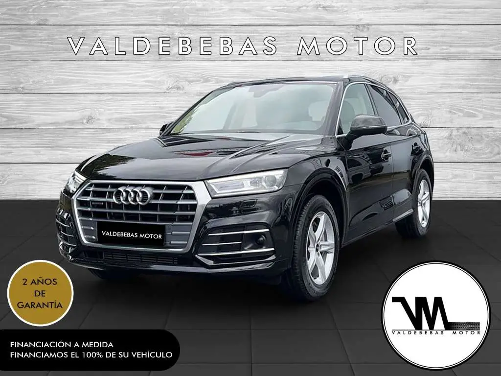 Photo 1 : Audi Q5 2020 Hybride