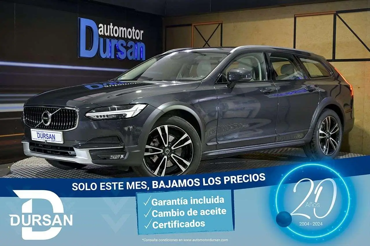 Photo 1 : Volvo V90 2019 Diesel