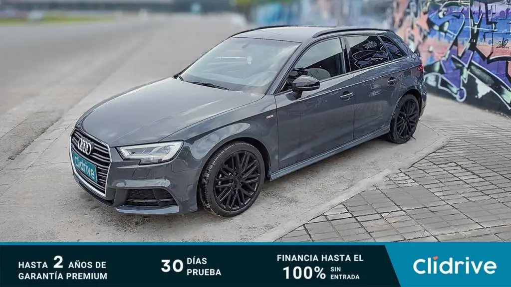 Photo 1 : Audi A3 2018 Petrol