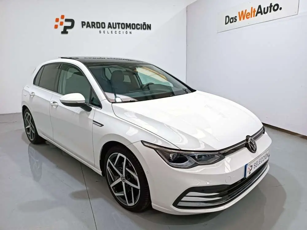 Photo 1 : Volkswagen Golf 2020 Essence