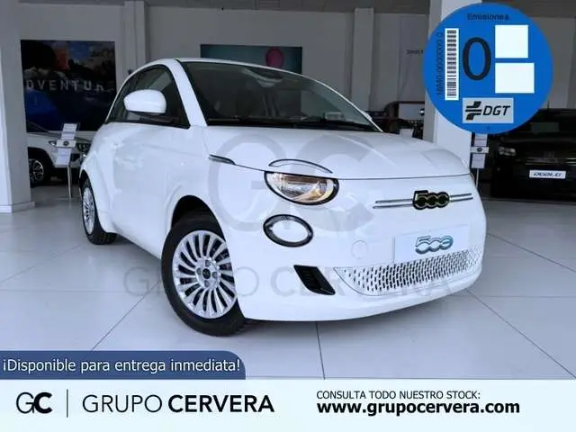 Photo 1 : Fiat 500 2024 Électrique