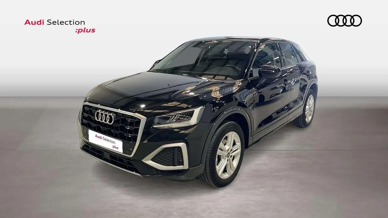 Photo 1 : Audi Q2 2022 Essence