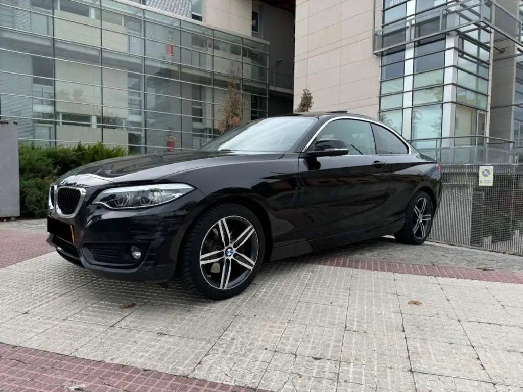 Photo 1 : Bmw Serie 2 2019 Diesel