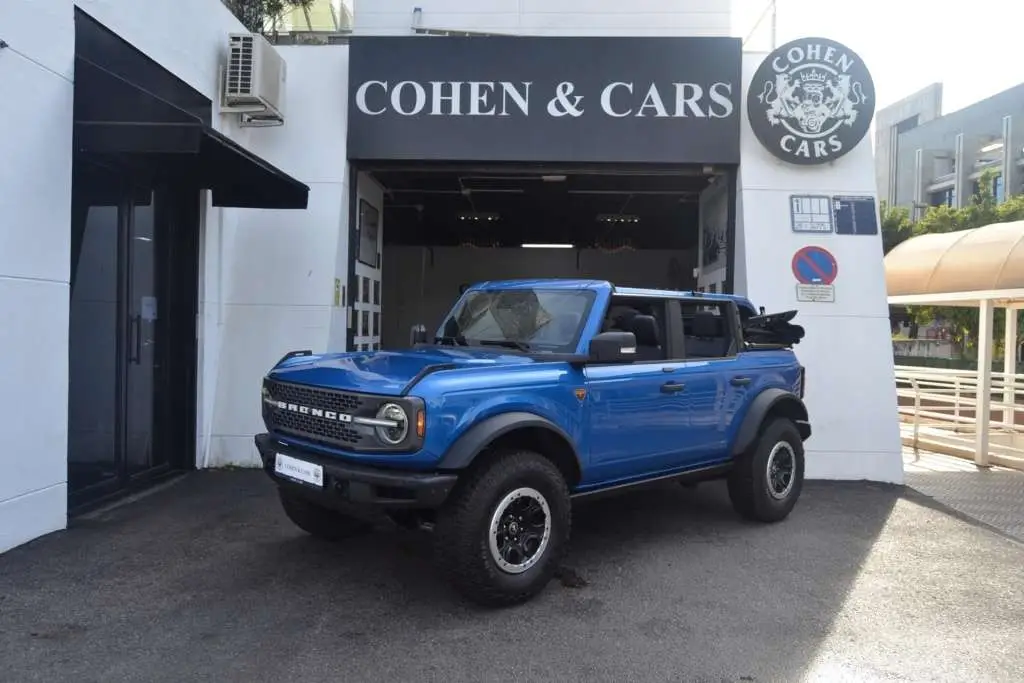 Photo 1 : Ford Bronco 2022 Essence