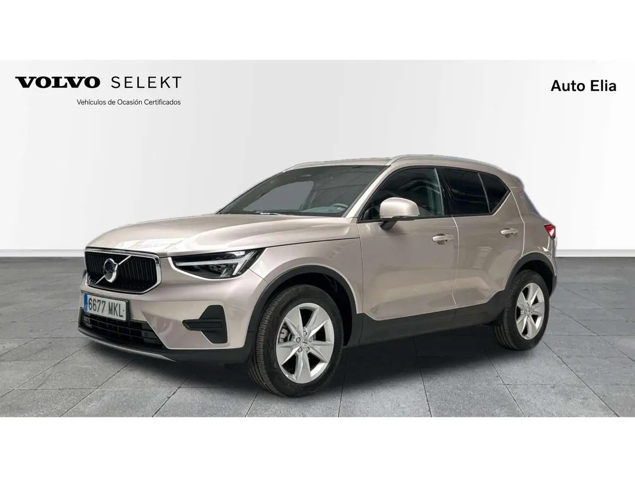 Photo 1 : Volvo Xc40 2023 Petrol