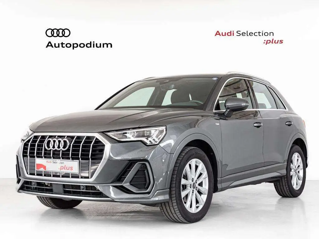 Photo 1 : Audi Q3 2023 Diesel