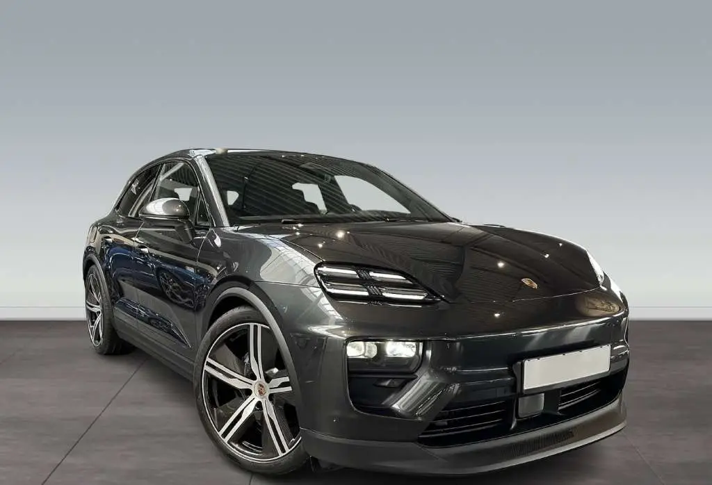 Photo 1 : Porsche Macan 2024 Electric