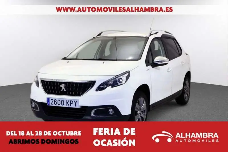 Photo 1 : Peugeot 2008 2018 Petrol