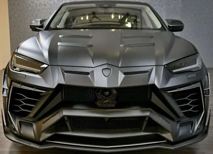 Photo 1 : Lamborghini Urus 2021 Essence