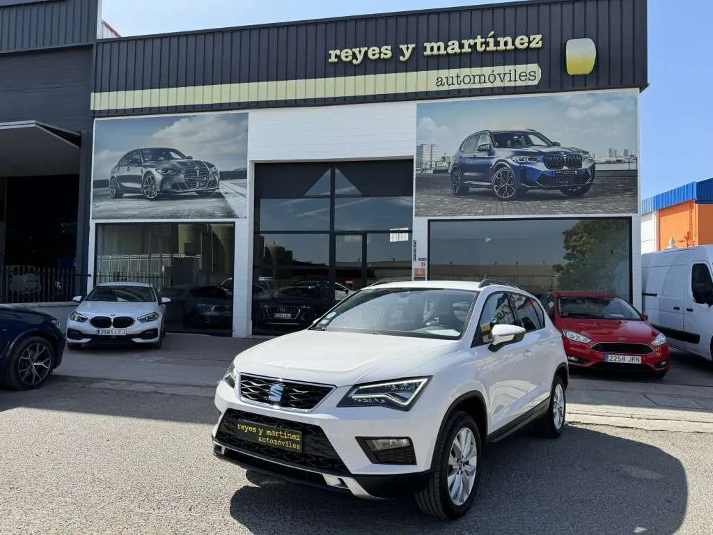 Photo 1 : Seat Ateca 2017 Petrol