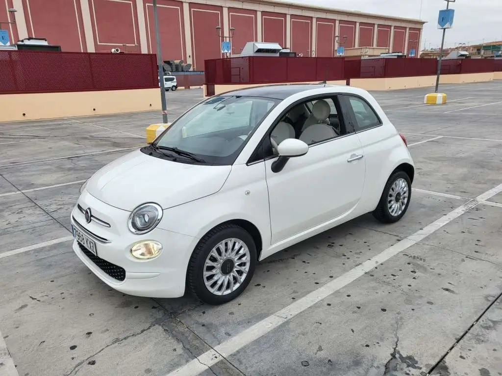 Photo 1 : Fiat 500 2019 Essence