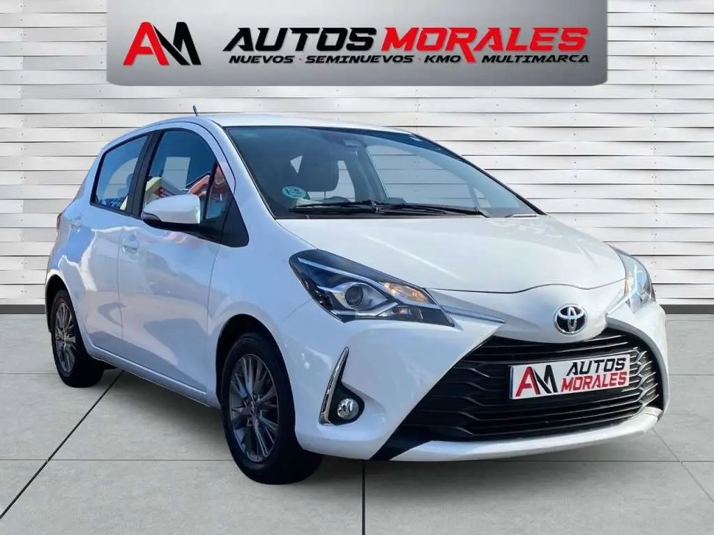 Photo 1 : Toyota Yaris 2020 Petrol