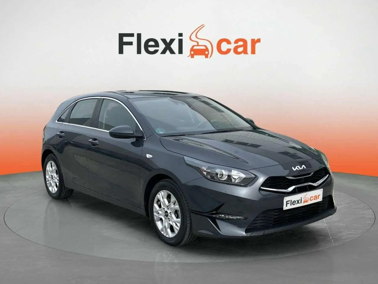 Photo 1 : Kia Ceed 2023 Petrol