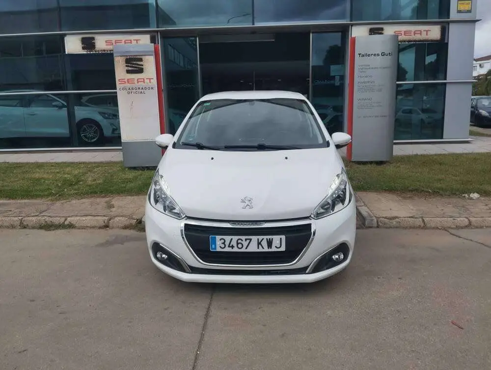 Photo 1 : Peugeot 208 2019 Diesel