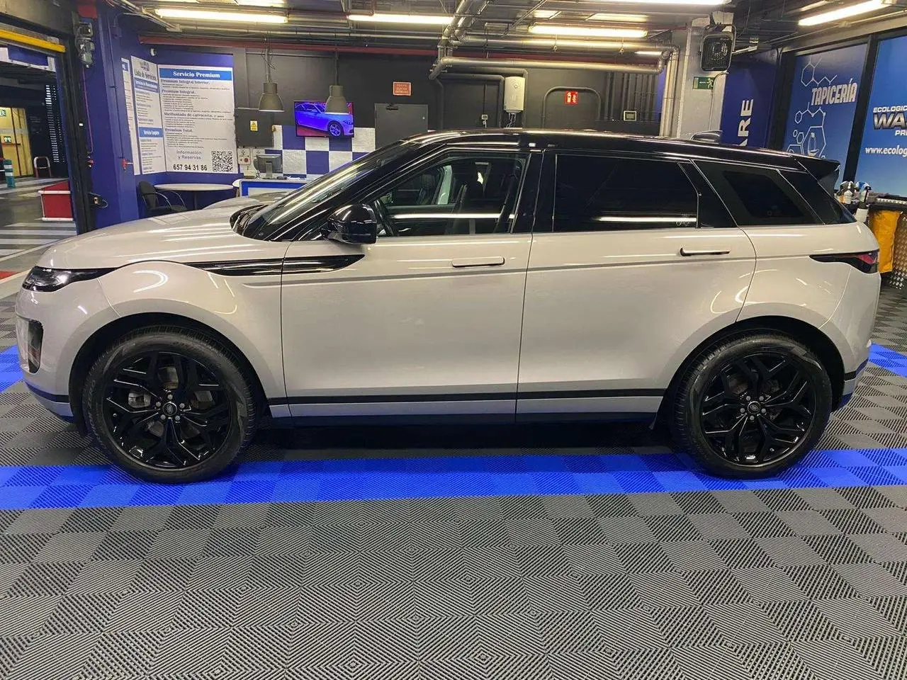 Photo 1 : Land Rover Range Rover Evoque 2020 Essence