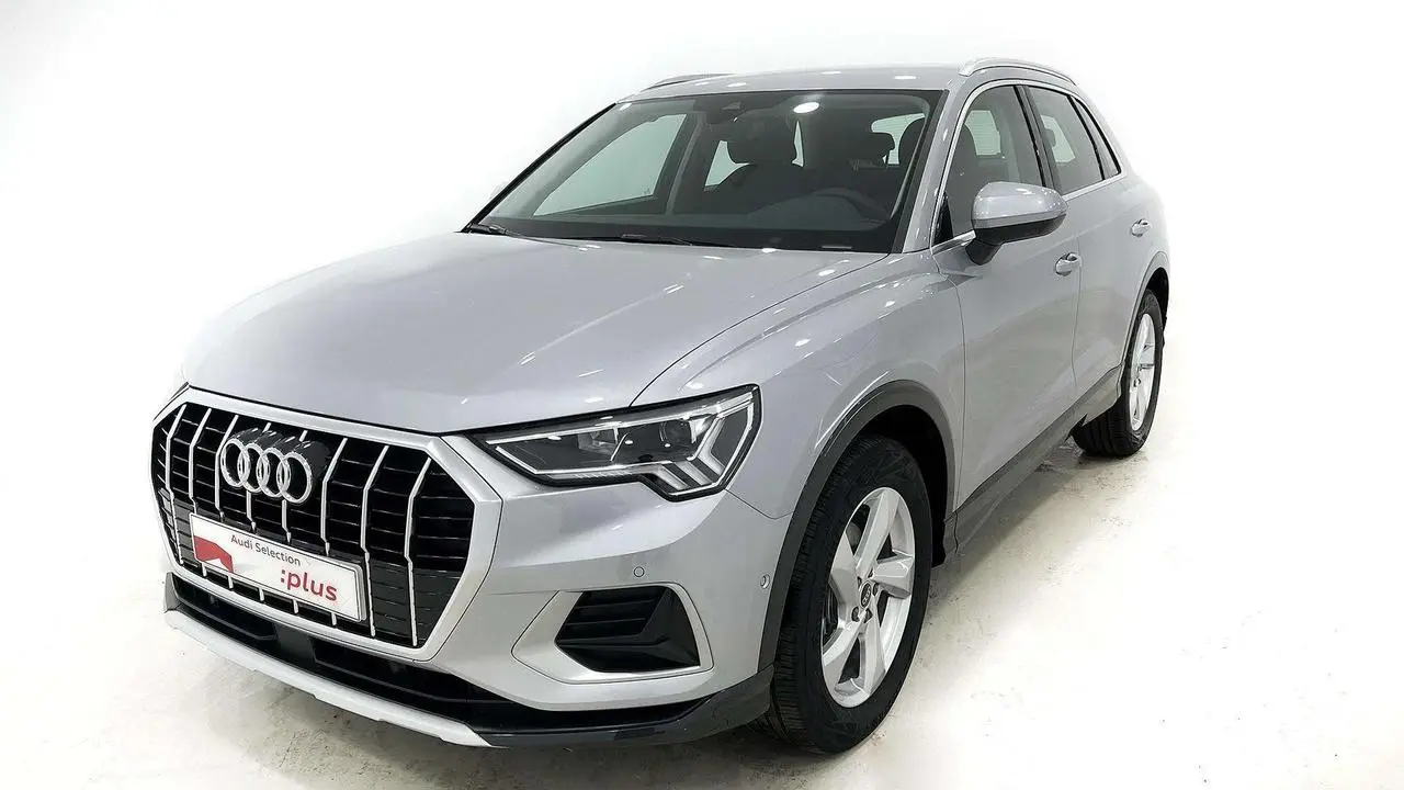 Photo 1 : Audi Q3 2023 Diesel