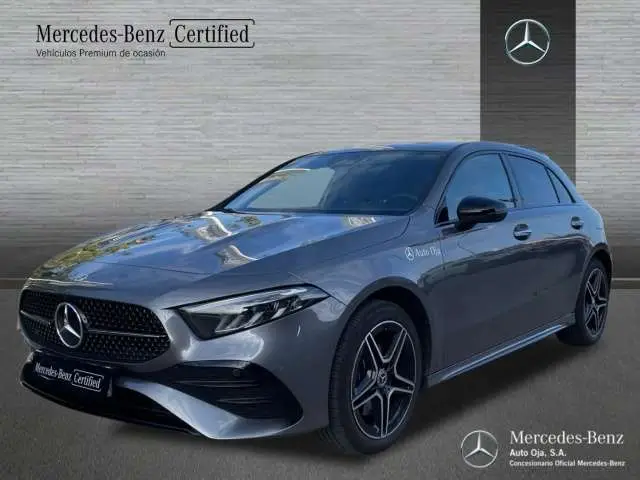 Photo 1 : Mercedes-benz Classe A 2024 Hybride