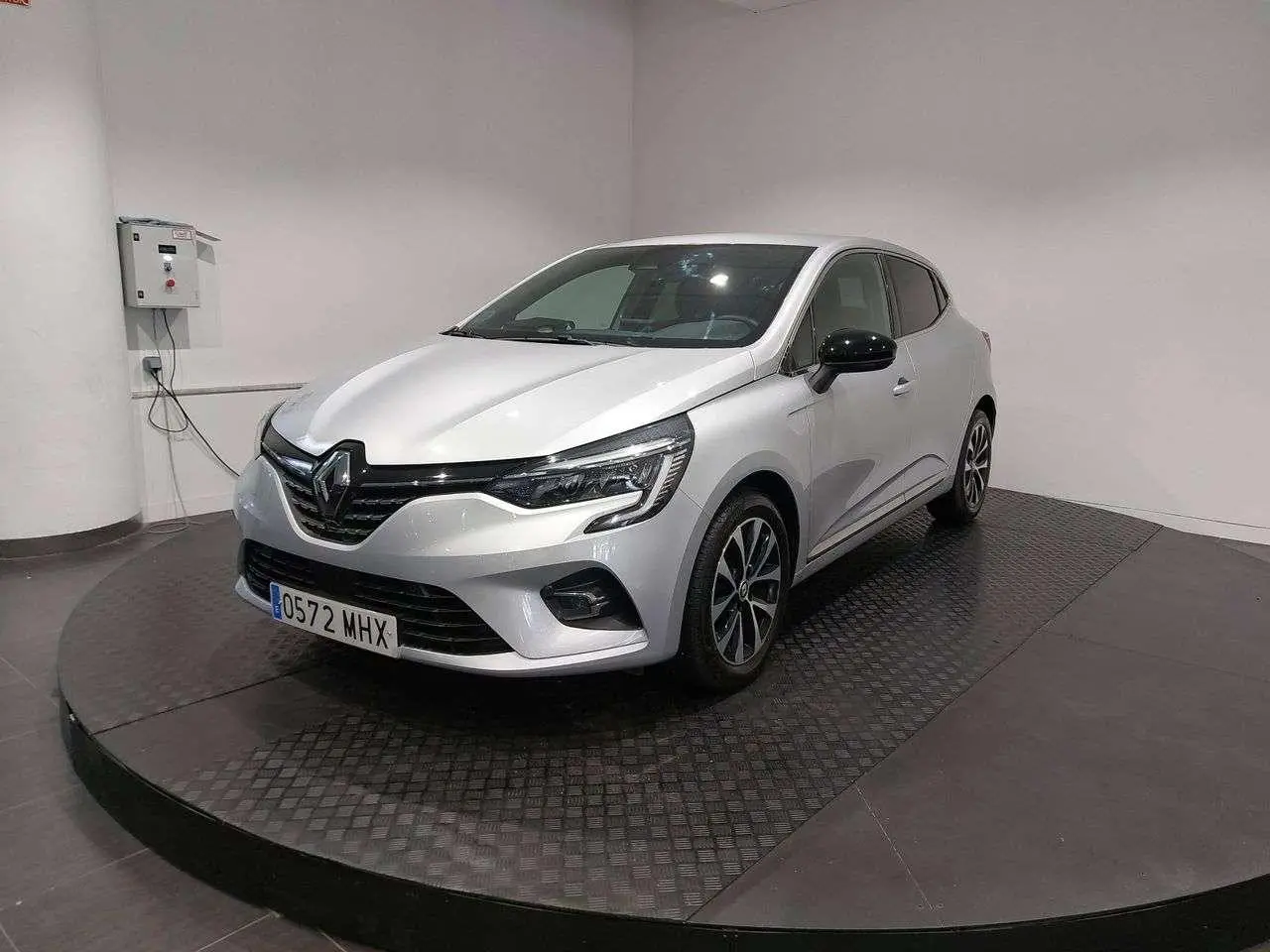 Photo 1 : Renault Clio 2023 Petrol