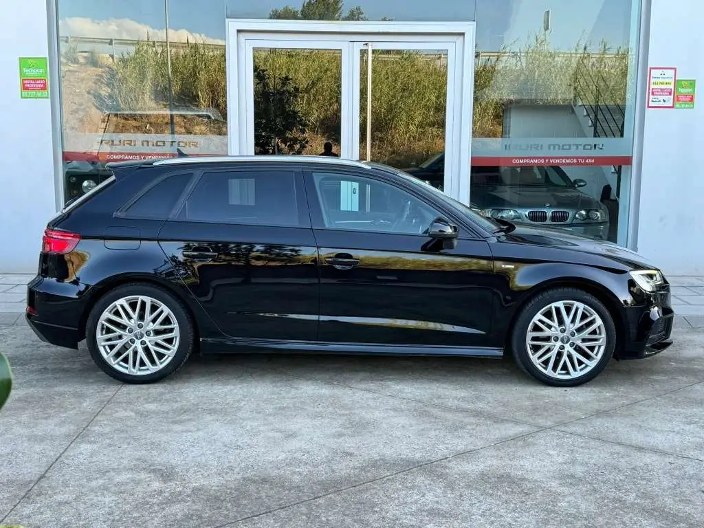 Photo 1 : Audi A3 2017 Diesel