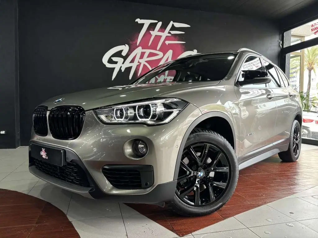 Photo 1 : Bmw X1 2017 Diesel