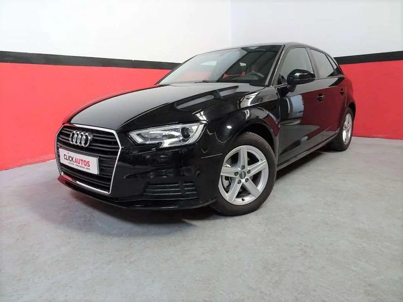 Photo 1 : Audi A3 2020 Petrol