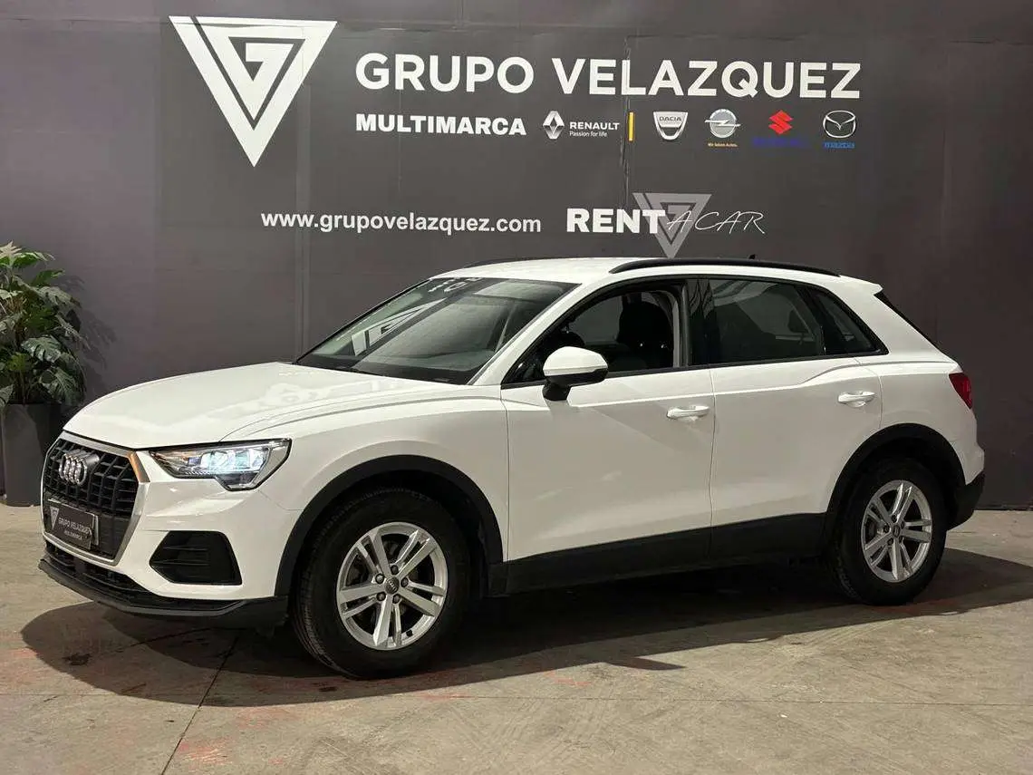 Photo 1 : Audi Q3 2019 Essence