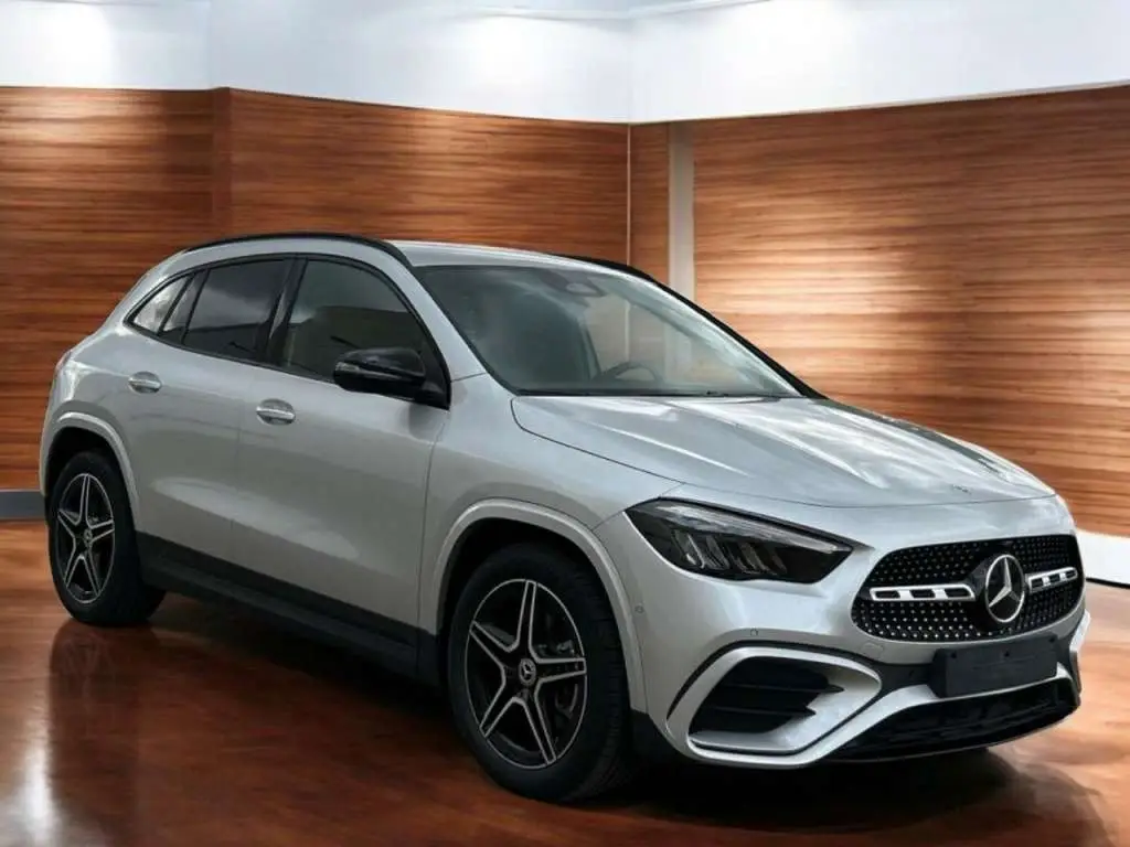 Photo 1 : Mercedes-benz Classe Gla 2024 Diesel