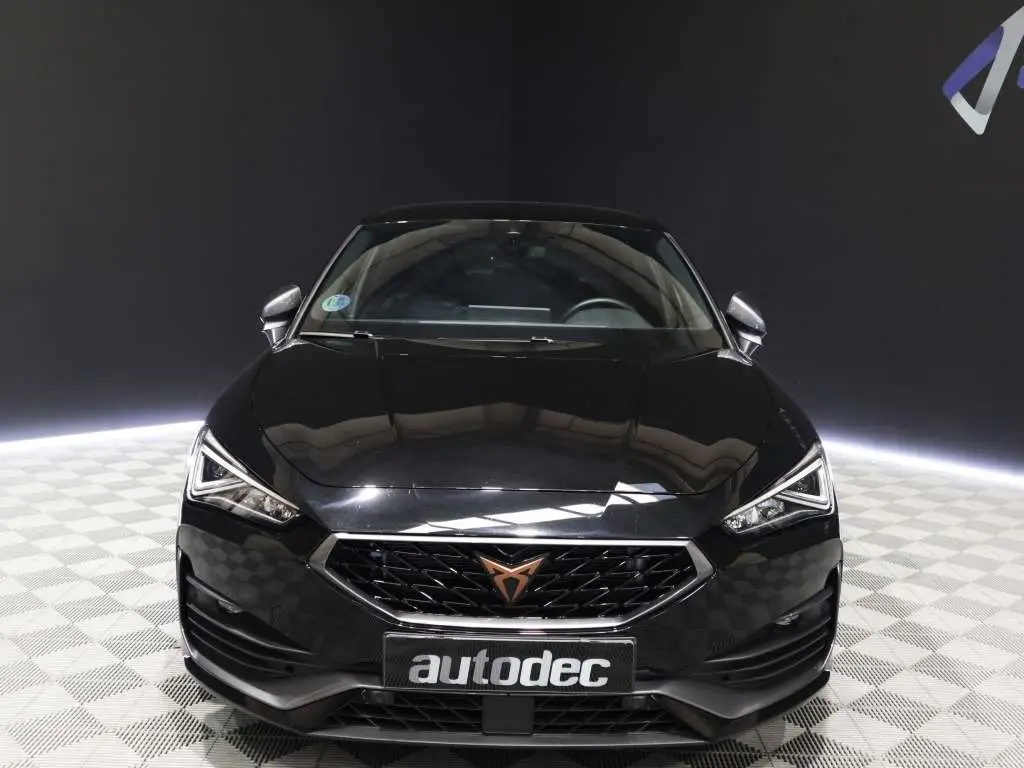 Photo 1 : Cupra Leon 2023 Petrol