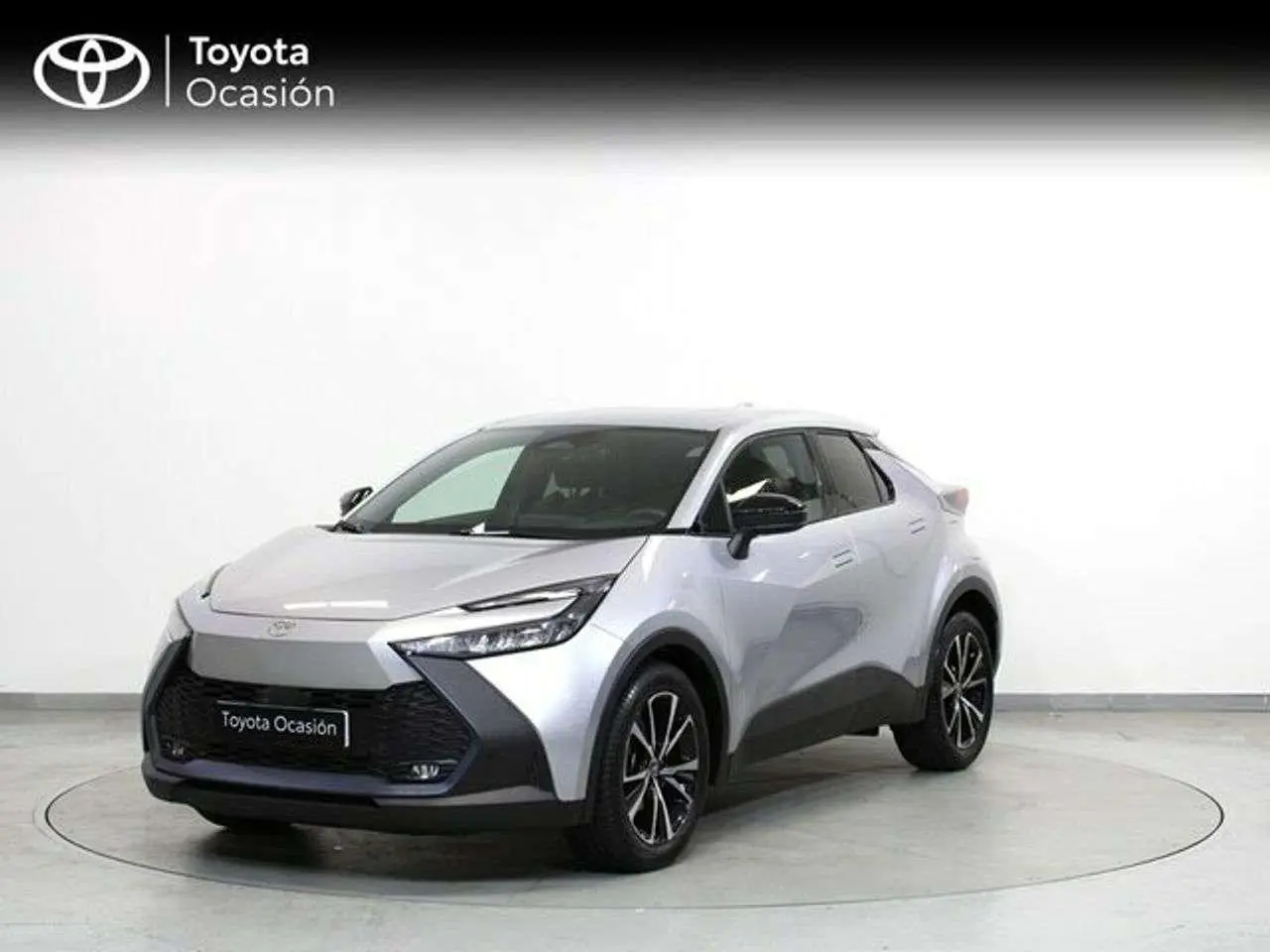 Photo 1 : Toyota C-hr 2024 Hybride