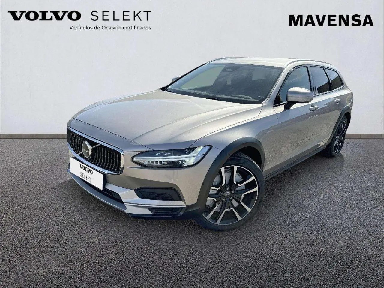 Photo 1 : Volvo V90 2024 Diesel